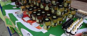 00_Puestos de venta_miel-y-vegetales-2