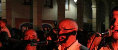 06_Sua_Música-y-cantos-1