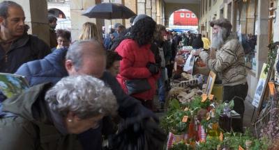 Azoka_Santalutz 2018078