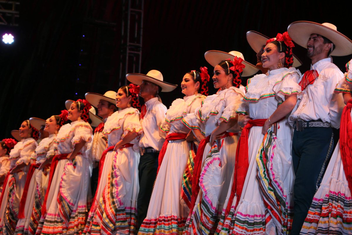 VIII. Argazki lehiaketa- Herri arteko folklore jaialdia 2026