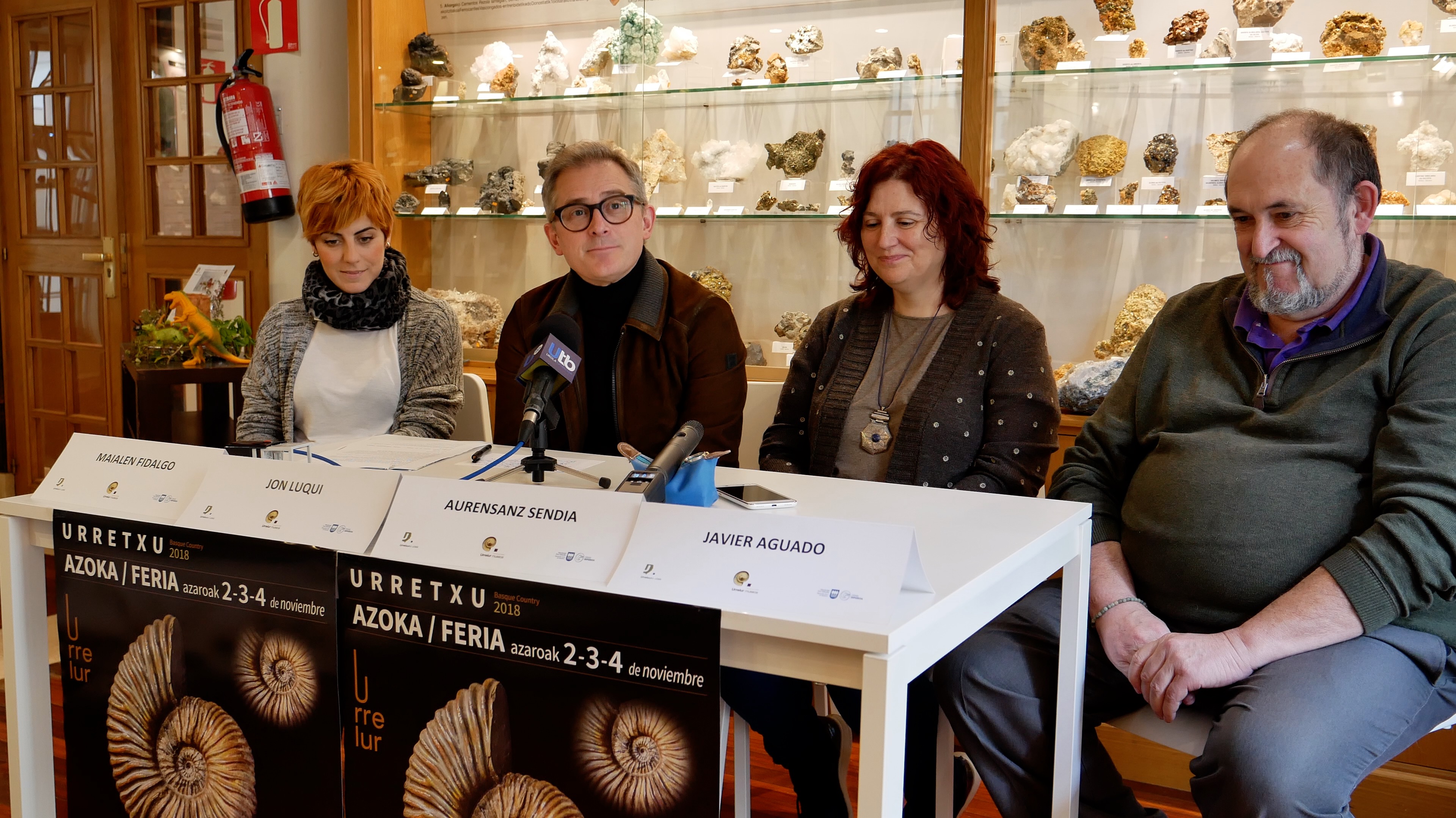 La familia Aurensanz dona su colección al museo Urrelur